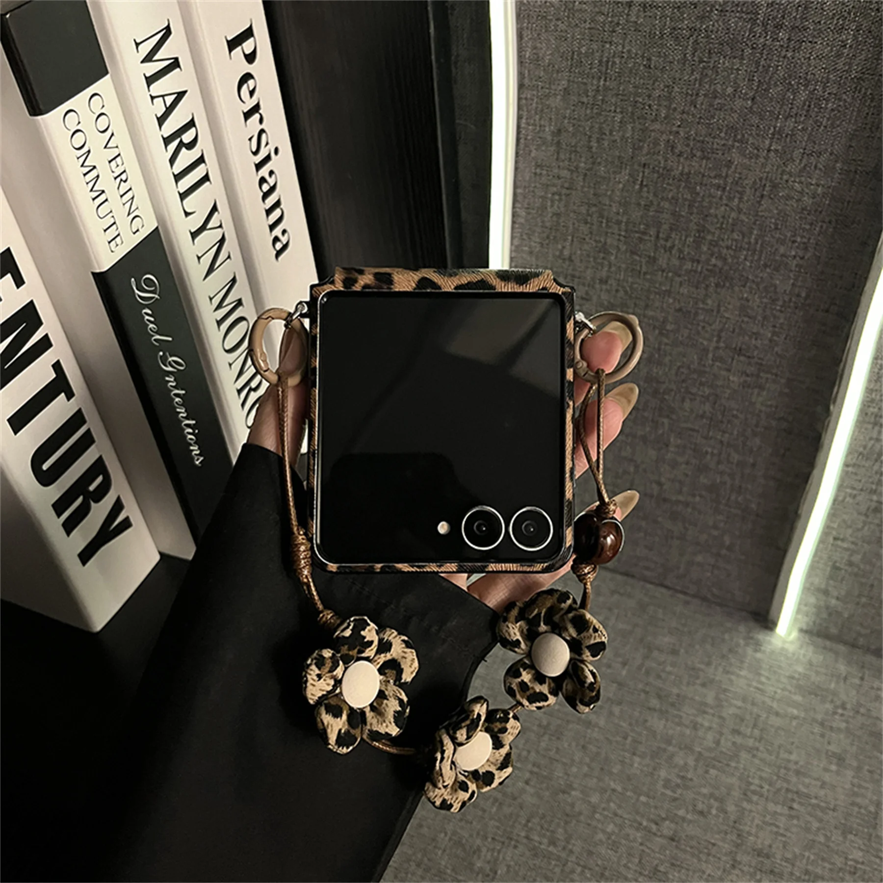 Stylish Leopard Print Phone Case with Floral Strap in Brown
