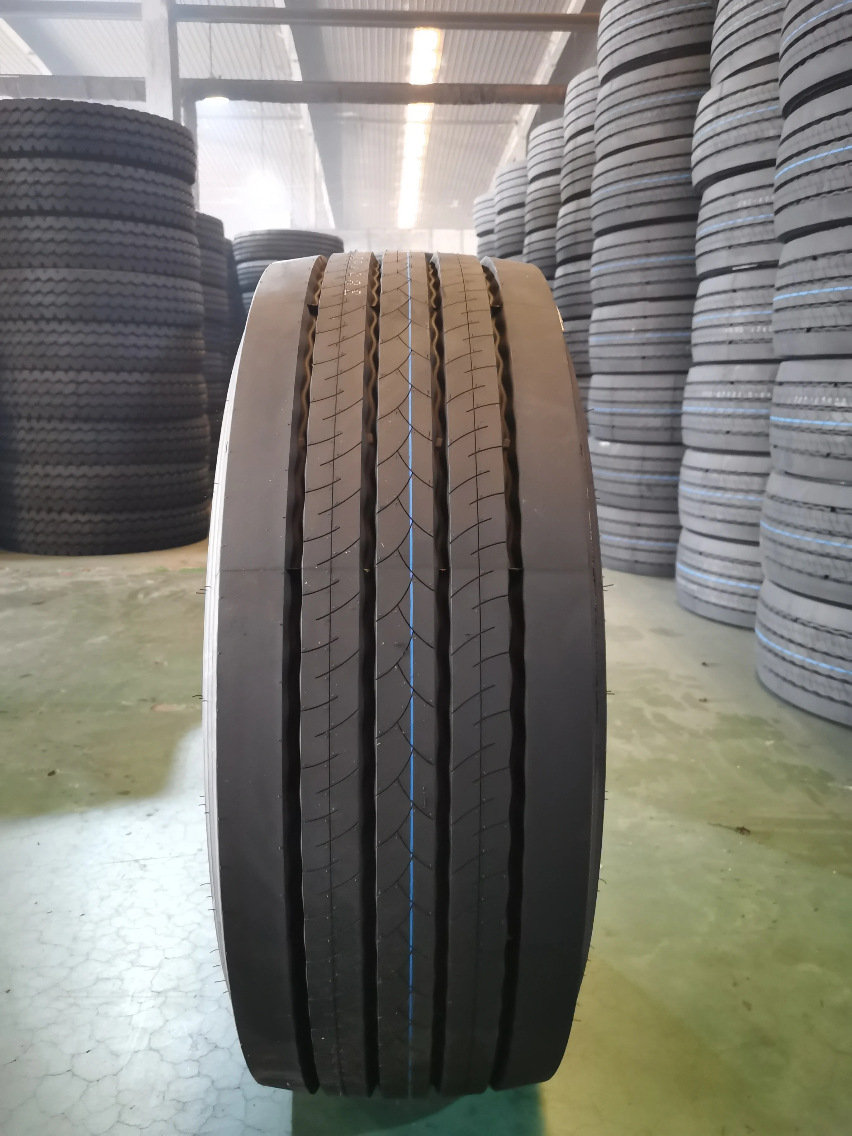 HOT SALE CHINA BRAND SUNOTE HIGH QUALITY 385/65R22.5 truck tyres