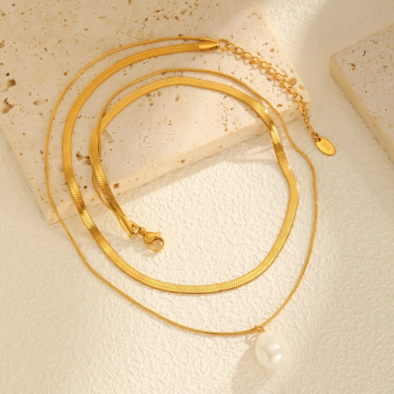 Stainless Steel Snake Chain Heart Pendant Necklace for Women