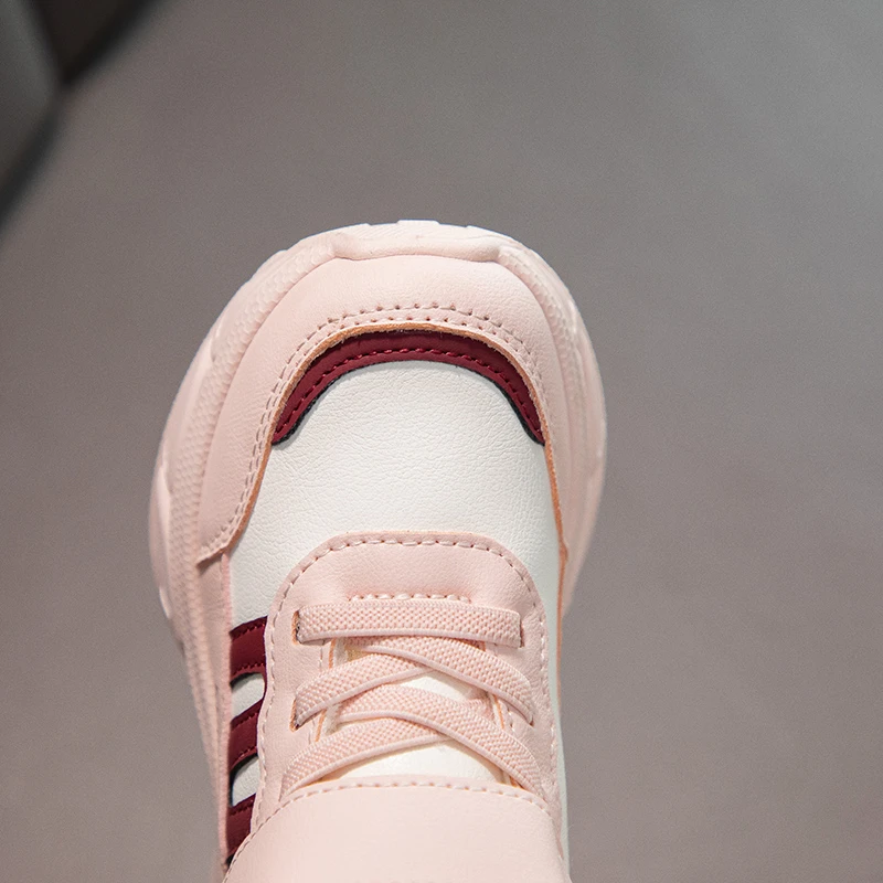 Warm Children Sneaker Winter Girls Cotton Shoes Luxury High Top Trainers School Sports Tennis Snow Girls Boy Fur Sneaker Boot