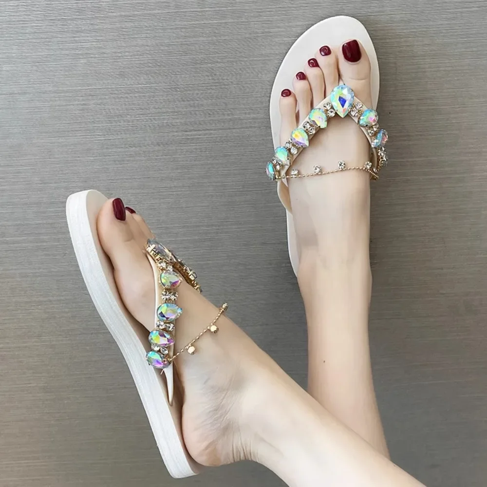 

2023 summer new rhinestones with chain flip-flops women wearing ins slippers beach holiday flat sandals