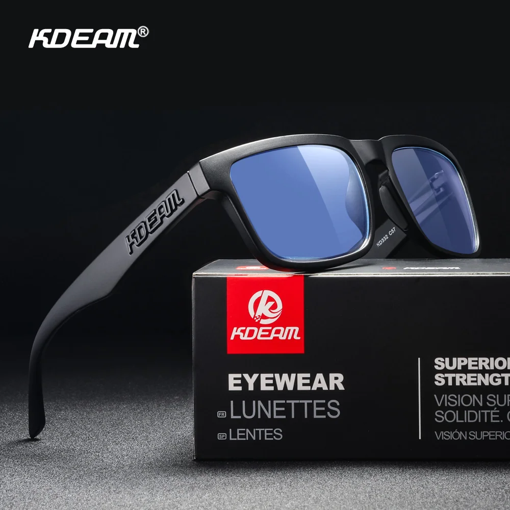 Enhanced Sport Polarized Sunglasses with Photochromic Lenses and Packaging