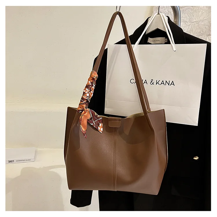 Vitnage Trend Tote Bags for Women Large Capacity New Fashion Bag