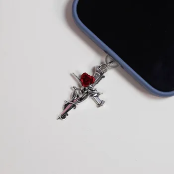 Spina antipolvere per telefono con croce rosa rossa Accessori Decorazione Porta di ricarica sospesa per iPhone per Samsung Type-C
