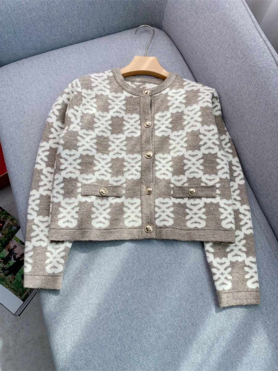 

Tweed Knitted Cardigan 2023 Autumn New French Fashion Round Neck Retro Letters Pattern Colour Blocking Loose Short Jacket Women