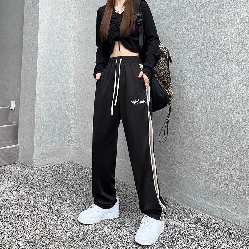 ladies cropped trousers 2022 Spring and Autumn new black loose embroidery letters casual pants straight pants INS tide pants cargo capris