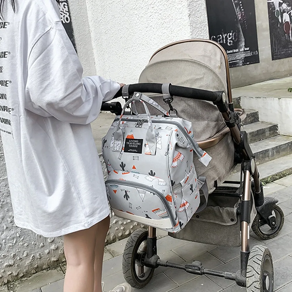 다기능 엄마 백팩 내구성 있는 소재 대용량 수유 가방 방수 임산부 디자인
