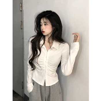 디자인 감각 주름 긴 소매 셔츠 가을 2023 새로운 슬림 핏 작은 옷깃 순수한 욕망 스타일 Gyaru 베이스 탑 여성