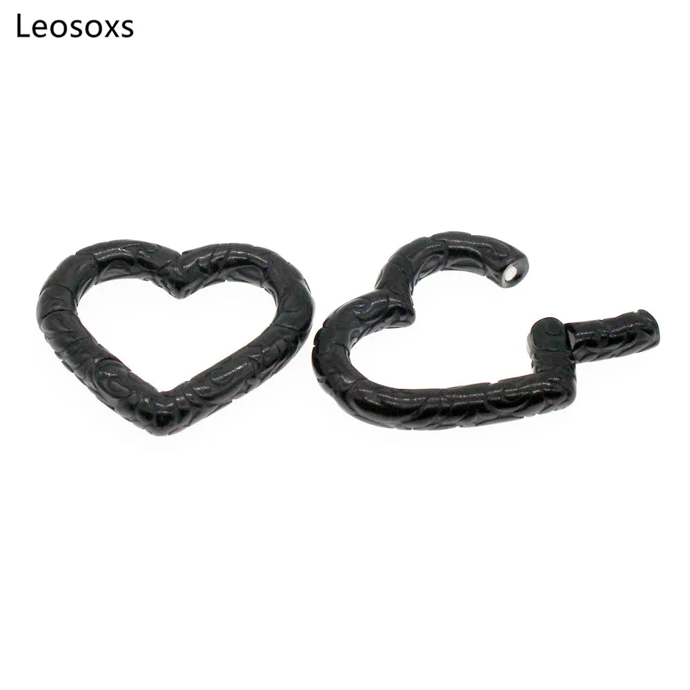 Leosoxs 1 Pair Stainless Steel Heart Ear Weights Ear Plugs Tunnels Ear Expander Piercing Fashion Jewelry New