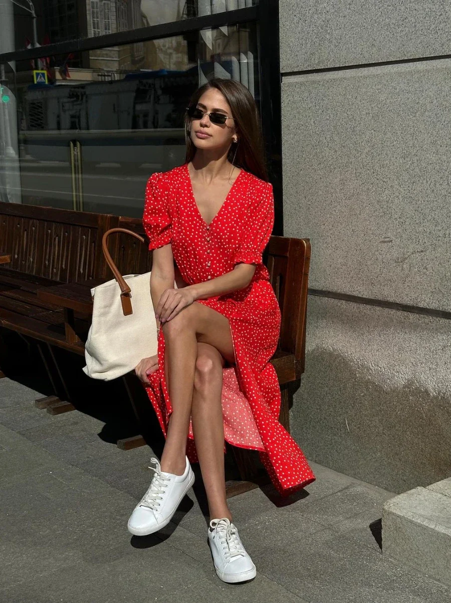 Bornladies Red polka Dot Dress Women Summen Loose V-Neck Fashionable And Chic Office Lady Long Skirt Commuting Versatile Dress