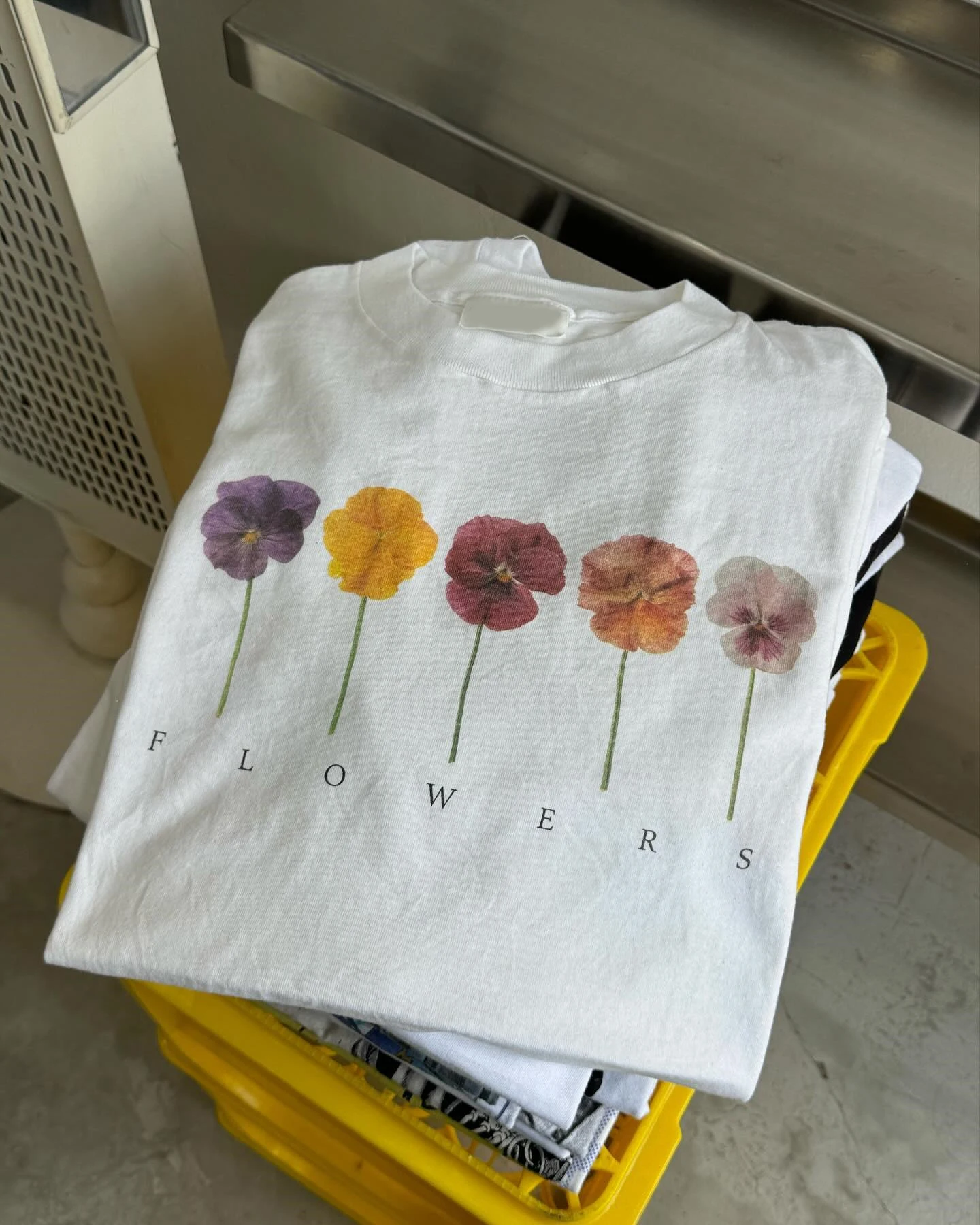 

2000s Vintage Gothic flower Printing Oversized t-shirt Women Casual Loose Harajuku Punk Streetwear Tops tee