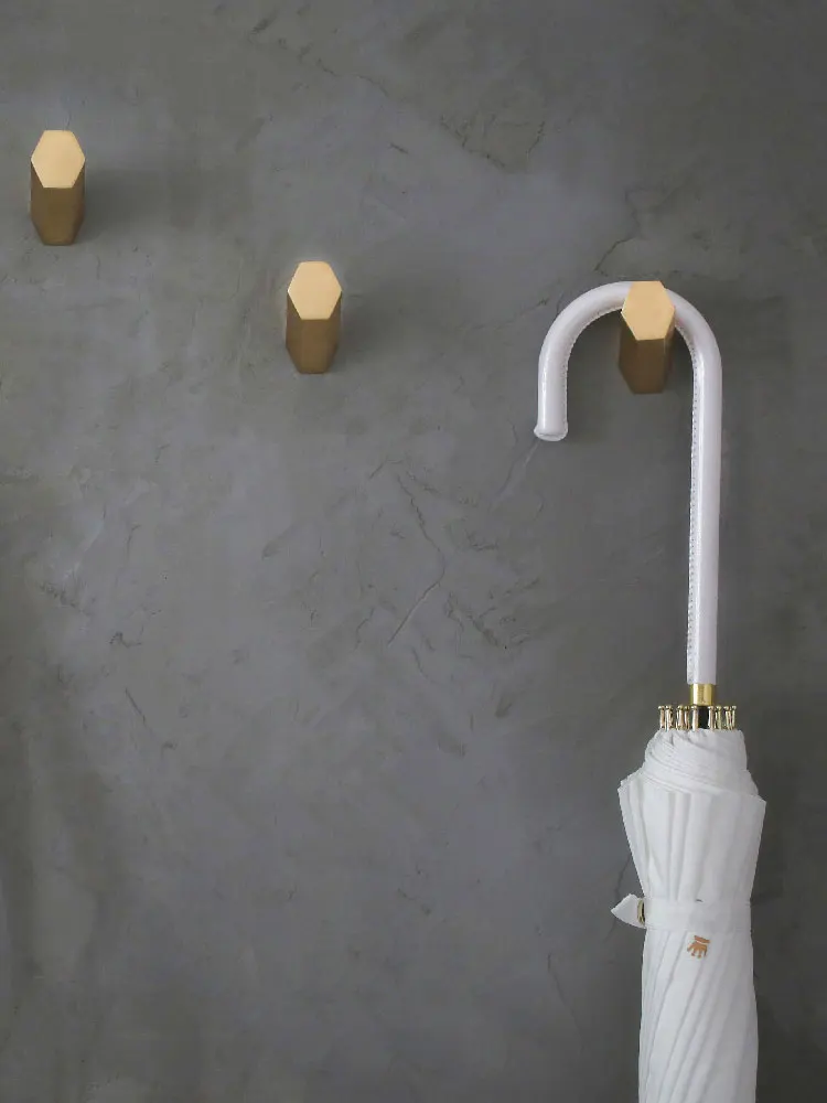 QUARKZMAN Ganci da Parete Decorativi, 4pz - Ganci Appendiabiti in Ottone Massiccio per Ingresso, Appesi a Parete per Bagno, Guardaroba, Mobile Scarpe (12mm x 40mm