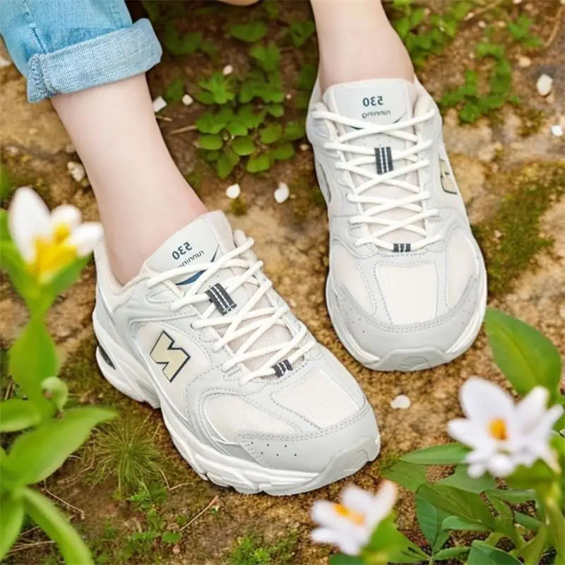 Classic Casual Sports Shoes 2