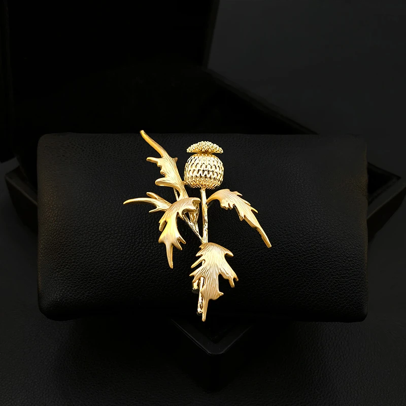 Fashion Lucky Flower Brooch for Women High-End Corsage Cardigan Neckline Pin Suit Accessories Trimmings for Clothes Jewelry 5391