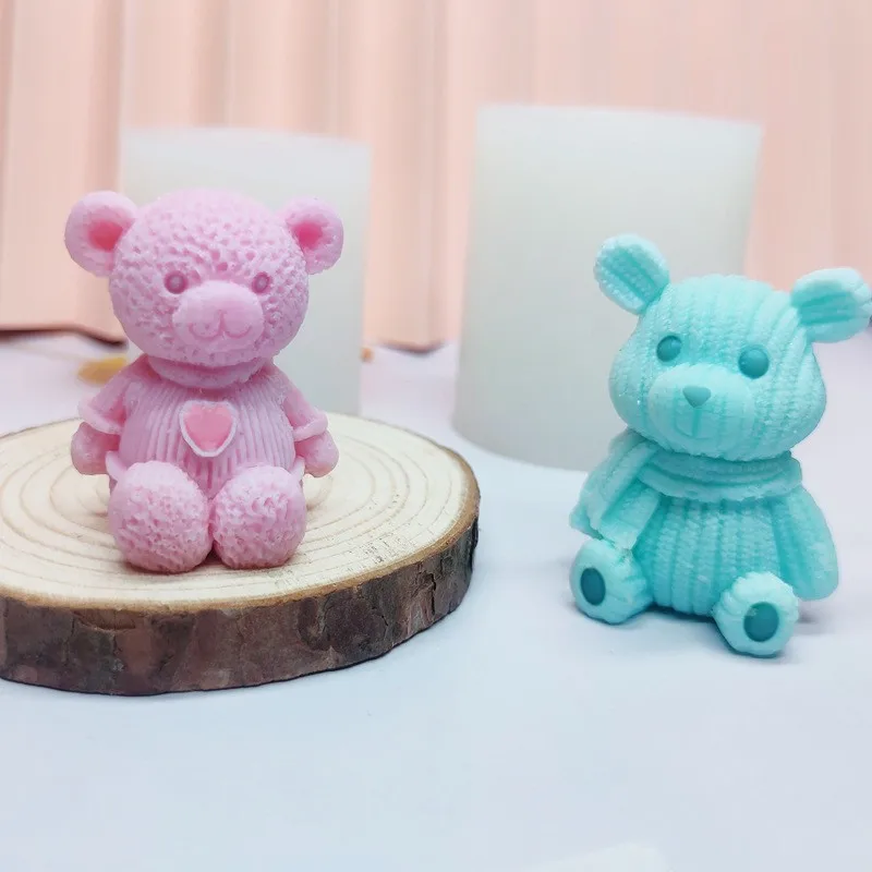 

Scarf Bear Aromatherapy Candle Gypsum Decoration Silicone Mold DIY Bear Ice Chocolate Cake Mould