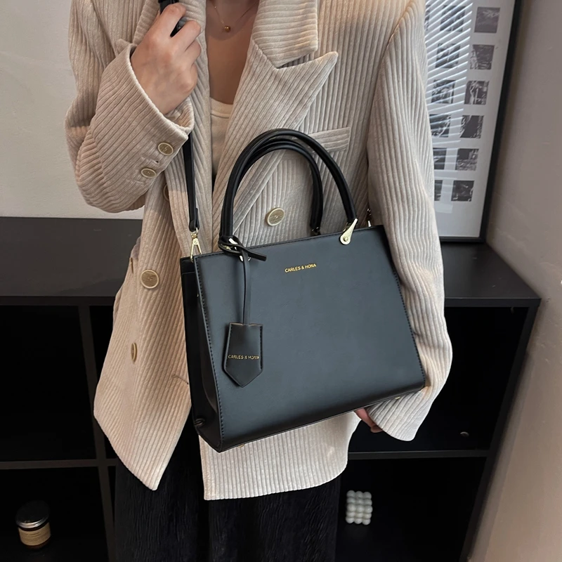 Red Bridal Bag Women Luxury Brand Handbag Female 2023 New Temperament  Simple Lady Shoulder Bag Designer Crossbody Shopping Bag