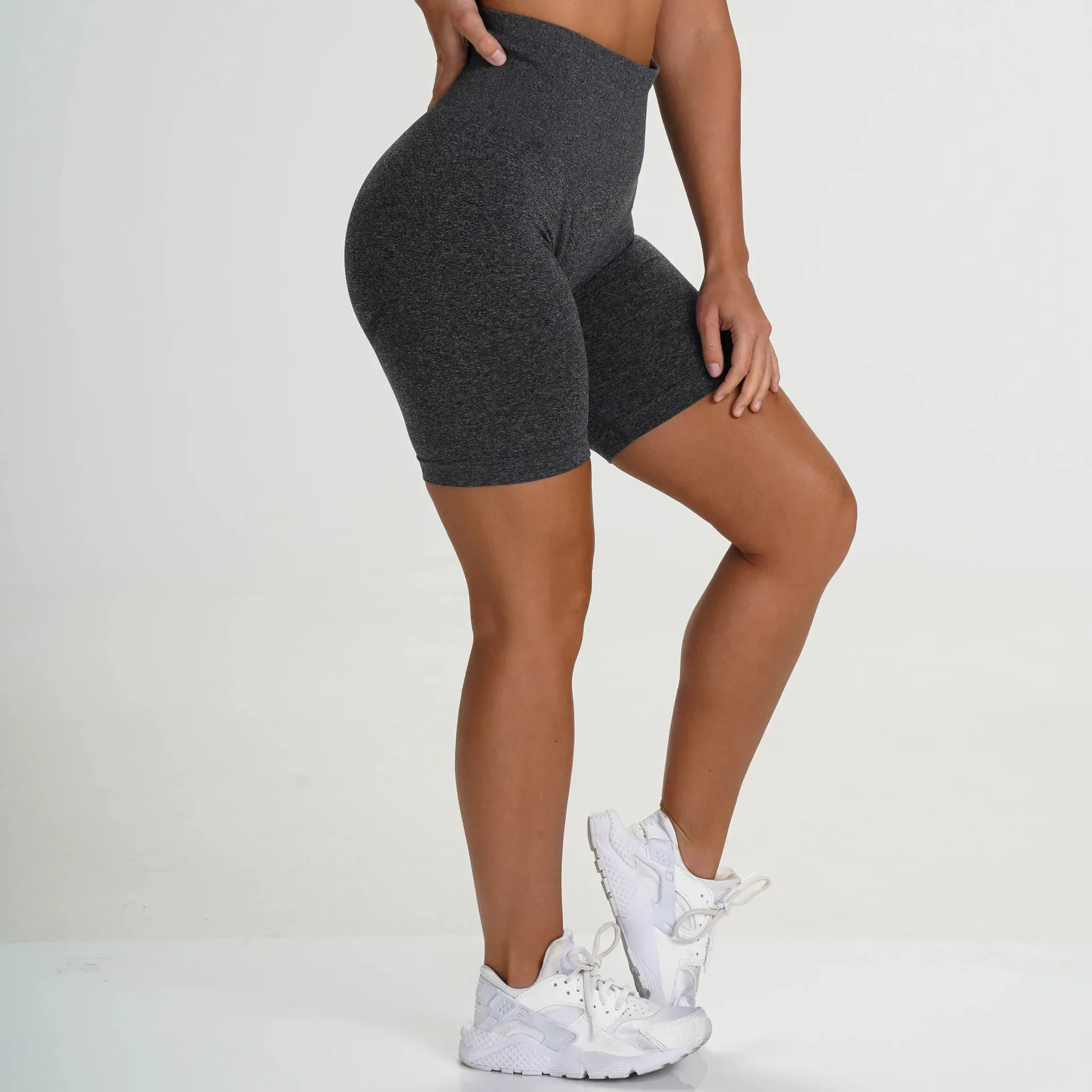 Peach Buttocks Fitness Leggings Women's Gym Sports Tight Running Shorts Hip Three-point Pants High Waist Seamless Yoga Shorts