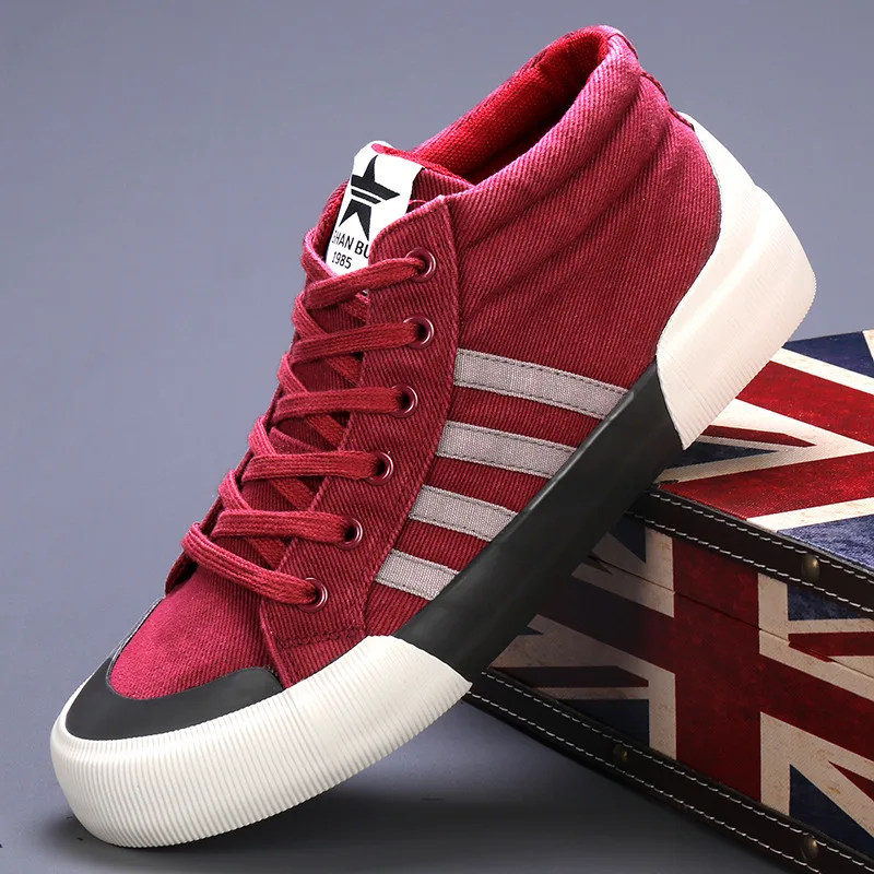 Skateboard Shoes For Men High Top Canvas Sneakers Comfortable Non-slip Vulcanized skateboarding shoes,sports shoes,canvas shoes