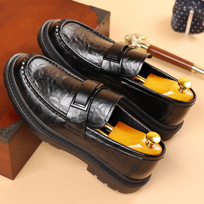 Men's Leather Shoes Fashion Business Thick Soles Slip-on Casual