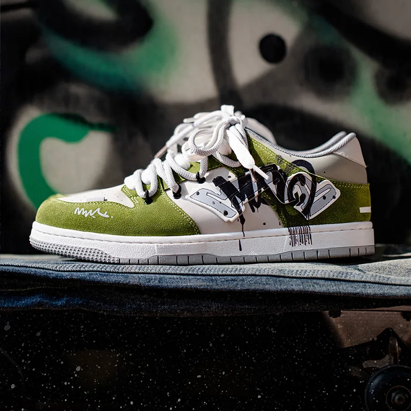

Maden Graffiti Skateboarding Shoes Men's Shoes 2023 New Spring Design Original Sports and Casual Shoes Trendy Shoes