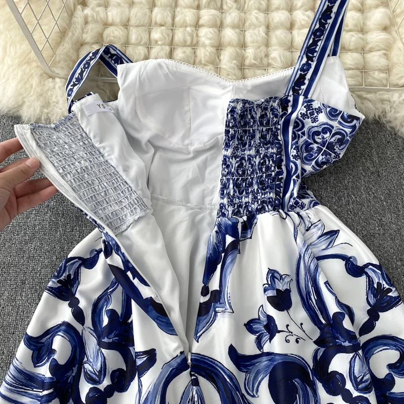 Runway Summer Holiday Maxi Dress Women's Spaghetti Strap V Neck Backless Blue And White Porcelain Print Vacation Long Vestido