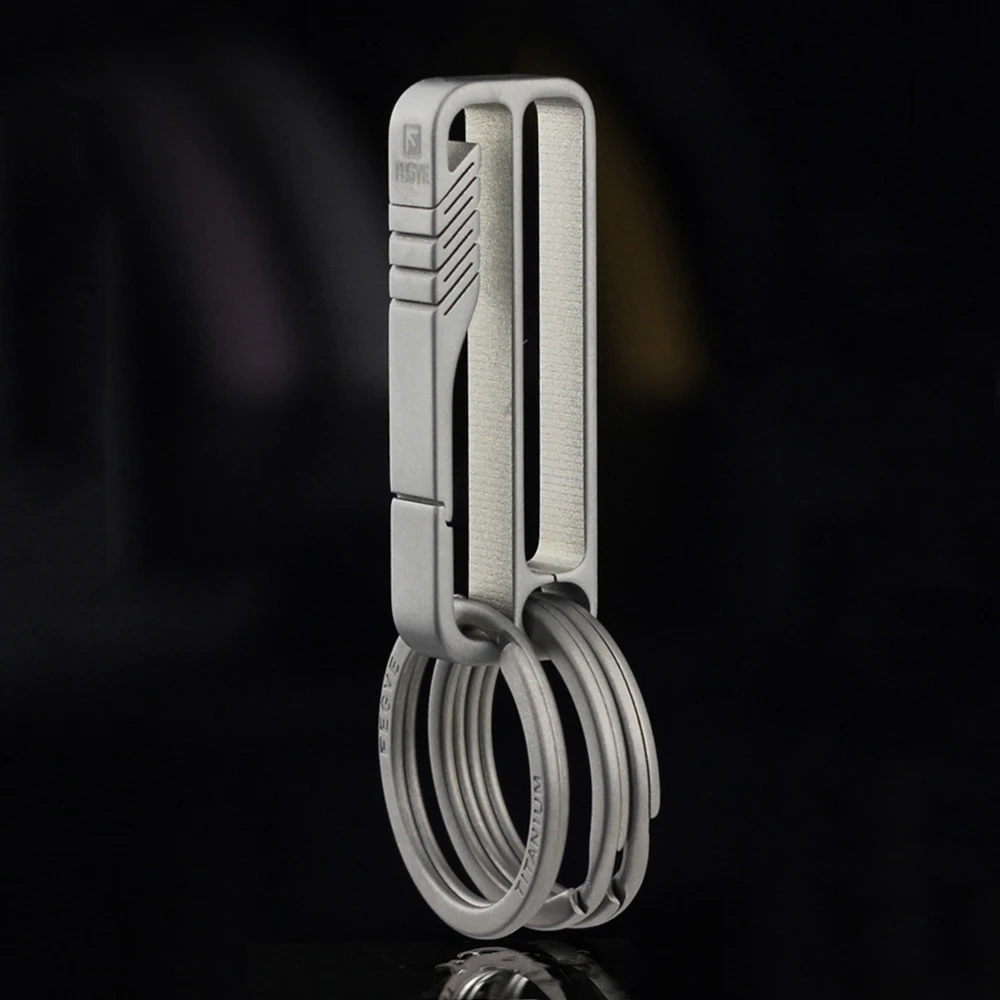 Luxury Titanium Men Belt Car Key Chain Upscale Ultra Lightweight EDC Waist Hanging Key Ring Holder Keychain Buckle Best Gift