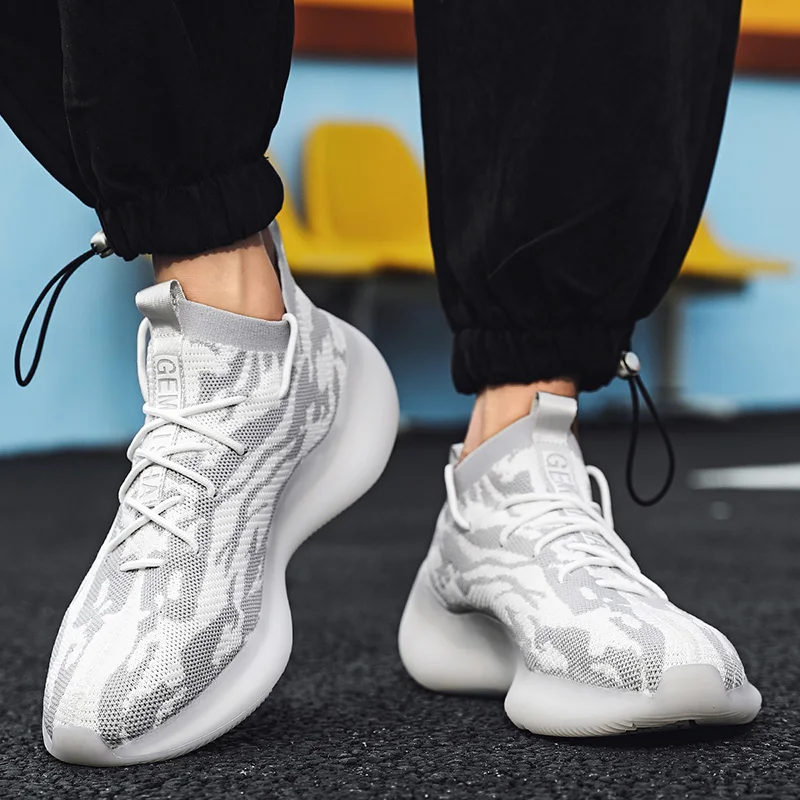 نسيج حرير KPU جيد التهوية بنمط الزوجين ، نعل خارجي...