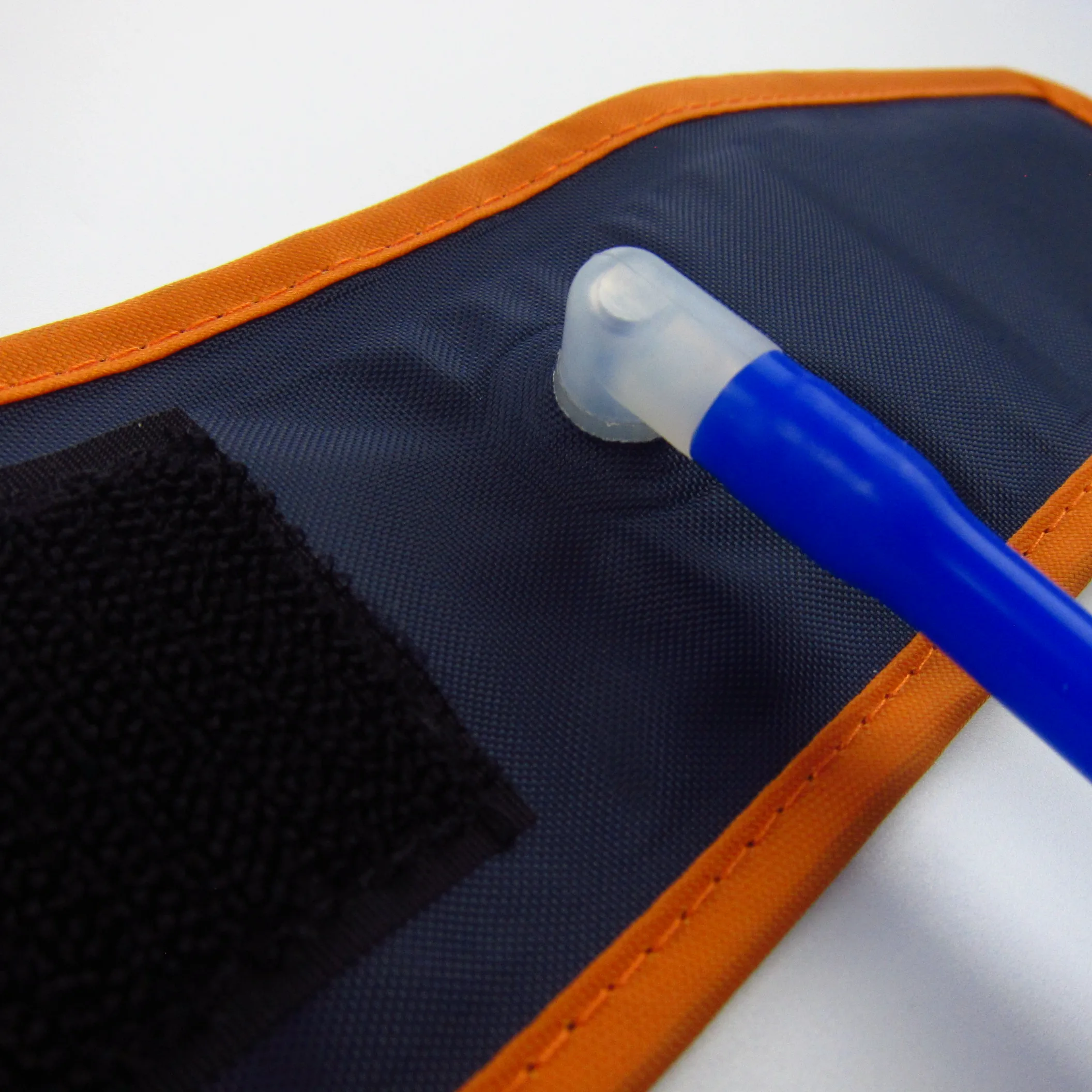 Tourniquet pneumatique d'urgence pour bras et cuisses, ceinture élastique déroulée