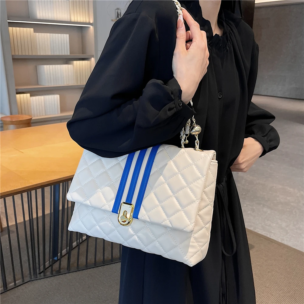 Burminsa Quilted Large Chain Shoulder Bags For Women 2023 Trend Luxury Designer Square Crossbody Bags PU Leather Ladies Handbags