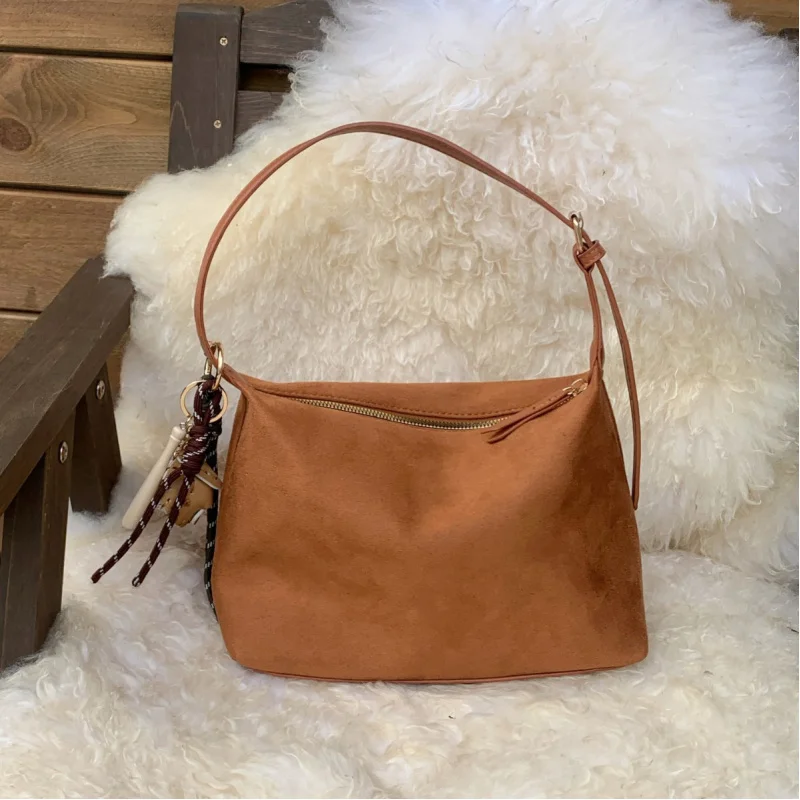Women's Vintage Suede Shoulder Bag Autumn Winter New Korean Style Crossbody Bag for Work Commute Casual Tote Handbag Purse