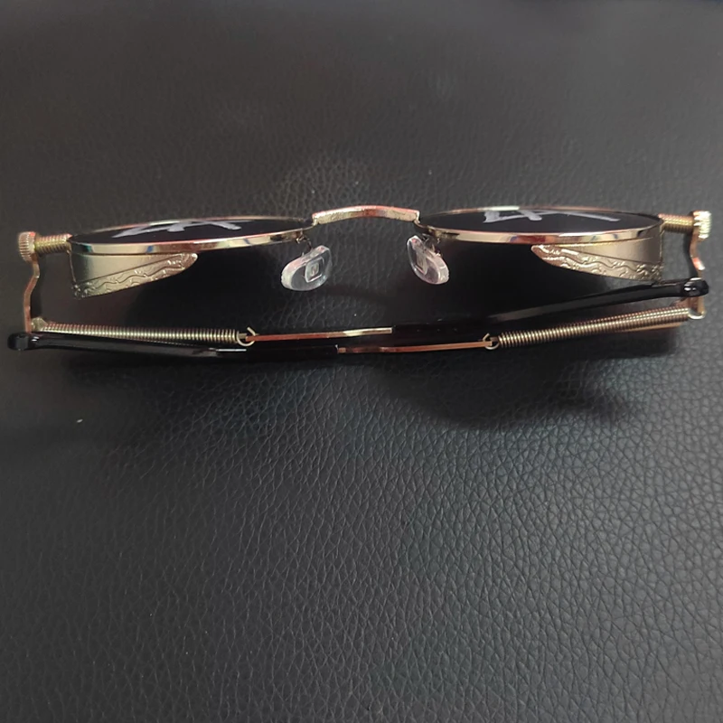 LA ����Ʈ WWE ���۶� ������ RAW ����ũ�ٿ� ��Ÿ�� û�ҳ�� �Ȱ�