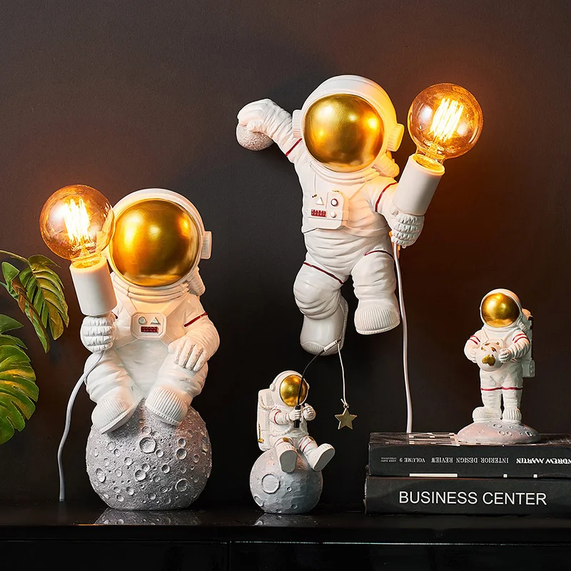 

Astronaut Figurine Resin Sculpture, Modern Home Decor, Miniatures Table Ornaments, Cosmonaut Kids Gift, Figurines for Decoration