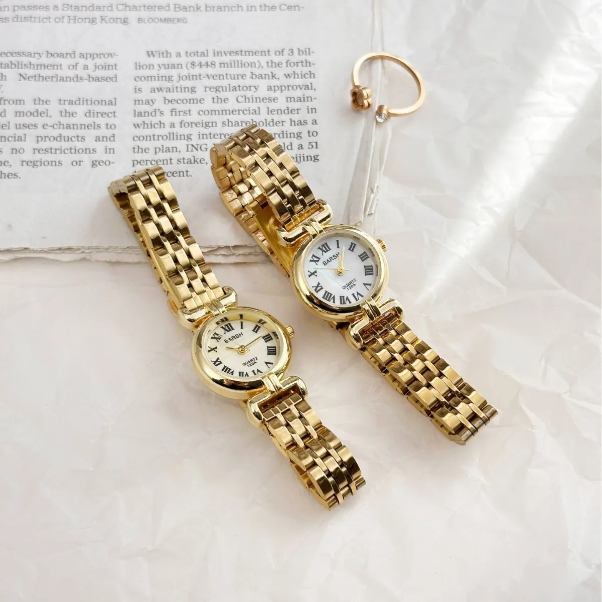 Elegant Women's Gold Steel Strap Quartz Watch - Luxury Fashion Timepiece