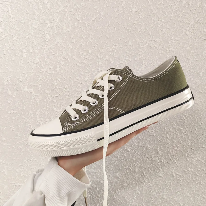 

Low Cut Lace Up Vulcanized Canvas Walking Shoes Boy And Men Sneaker