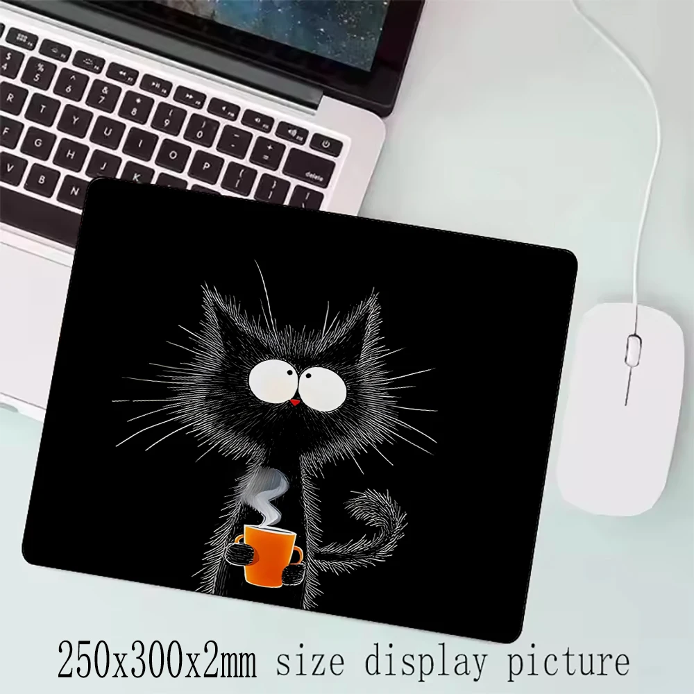 لوحة ماوس على شكل قطة سوداء 40X45 كبيرة مربعة للكم...