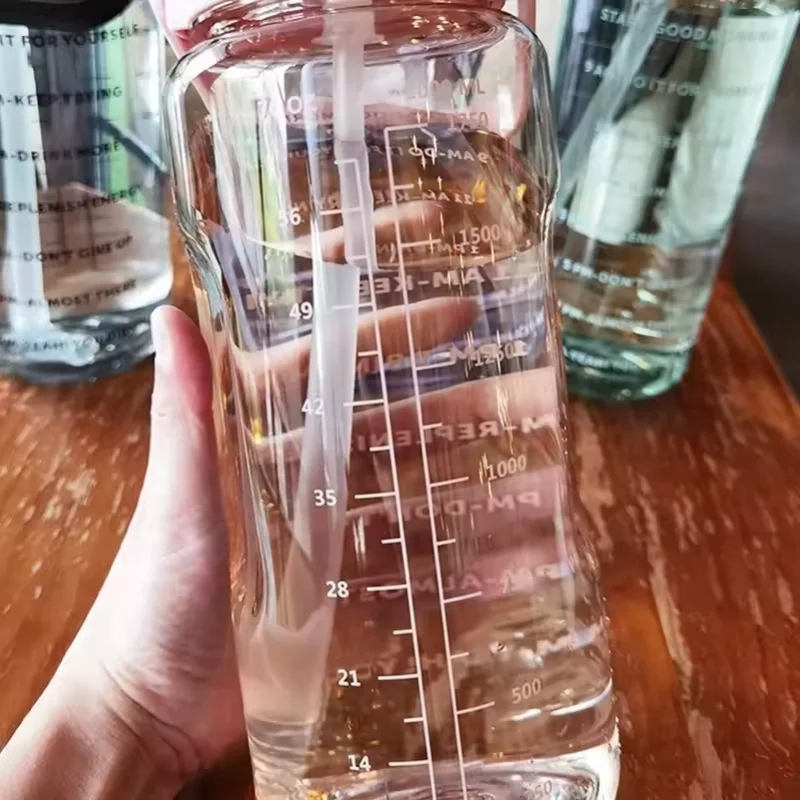 2L Large Straw Water Bottle 6