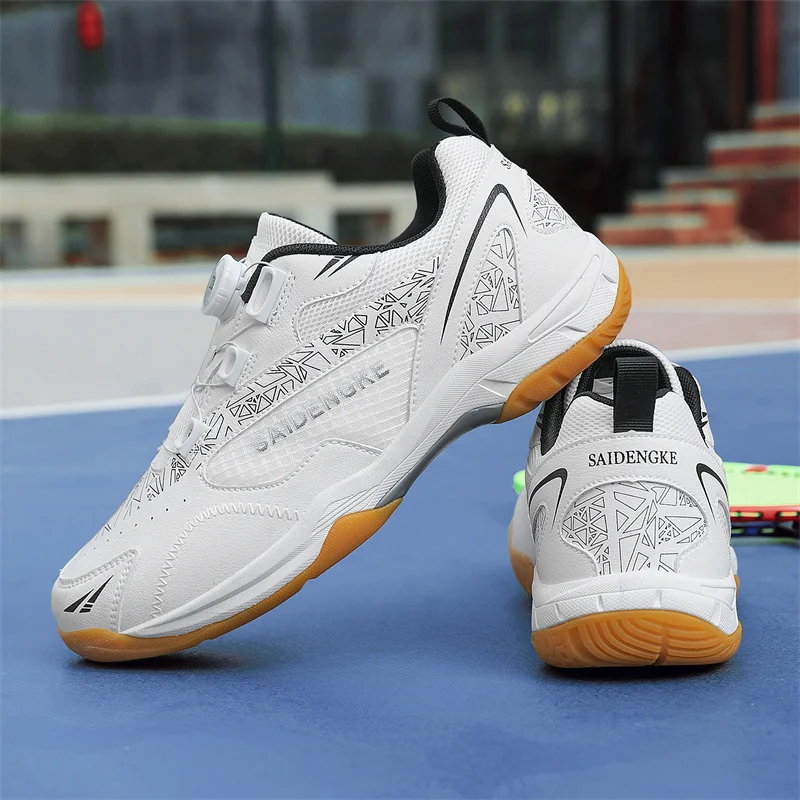 Badminton Shoes for Men Women Sports Professional Volleyball Sneakers Men Breathable Lightweight Table Tennis Shoes