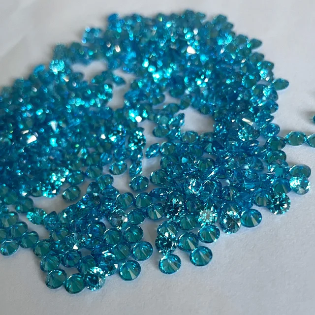 반짝이는 보석의 매력: 아쿠아 블루 큐빅 지르코니아 스톤