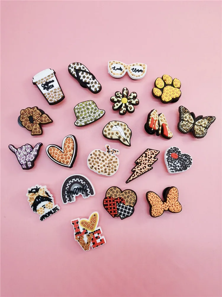 Kawaii Food Fries PVC Pins Croc Charms Designer Clog Shoe Accessories  Original Buckle Decorations Fit Wristbands Kids Party Gift