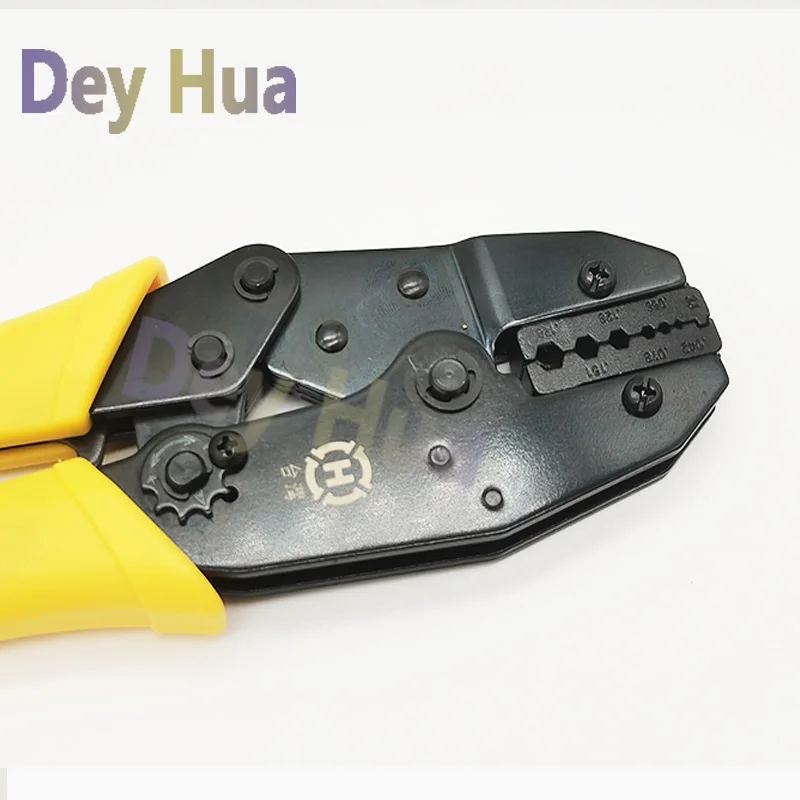 Рисунок 3 - Специальные Обжимные Щипцы RG179