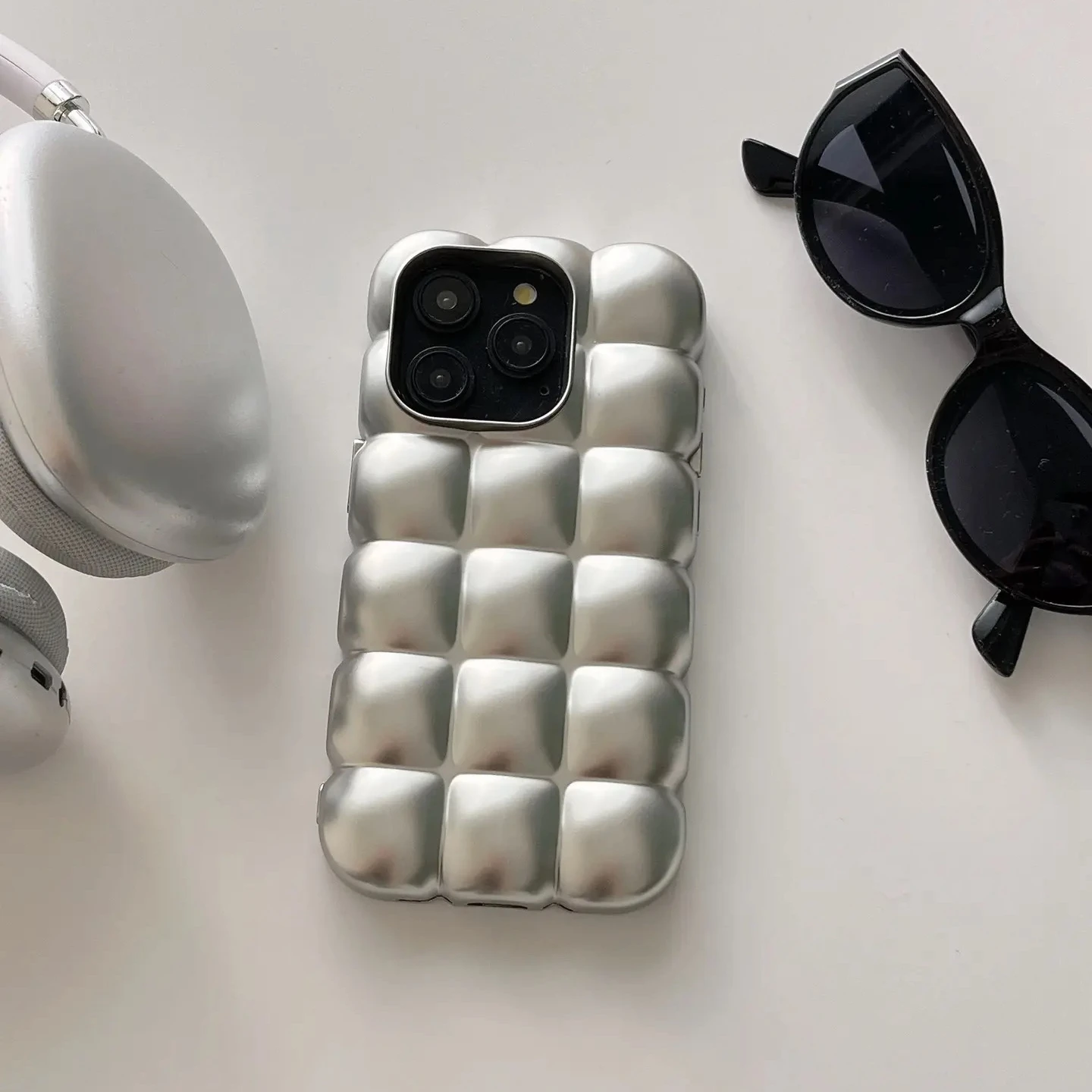 Luxury Stylish 3D Grid Plating Silver Case - Creative Cartoon Shockproof Matte Cover