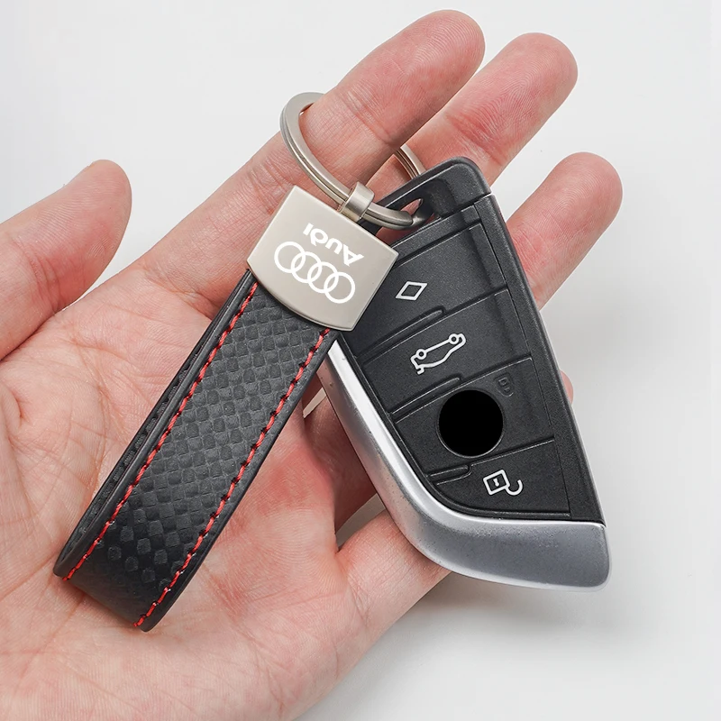 Luxury Plaid Pattern Metal Car Keychain with Buckle