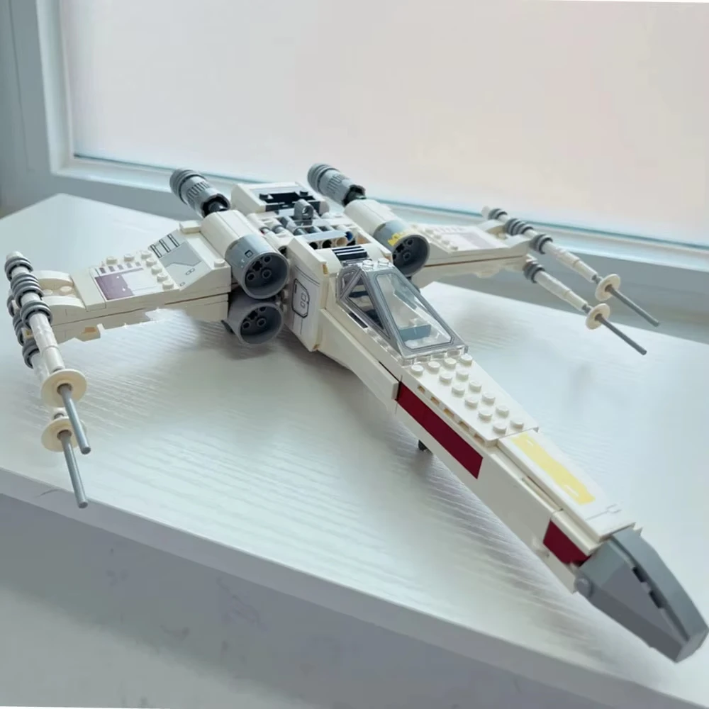 MOC 75301 X-Wing Fighter 5