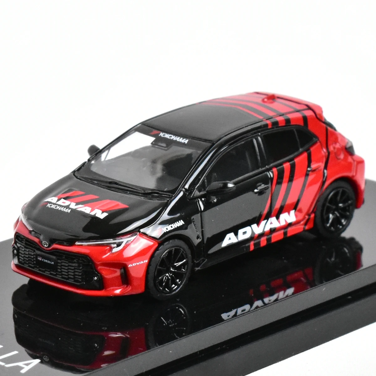 GR COROLLA 1/30スケールミニカー Amazon | 1/30 ミニカー 新型GRカローラ GR COROLLA 非売品