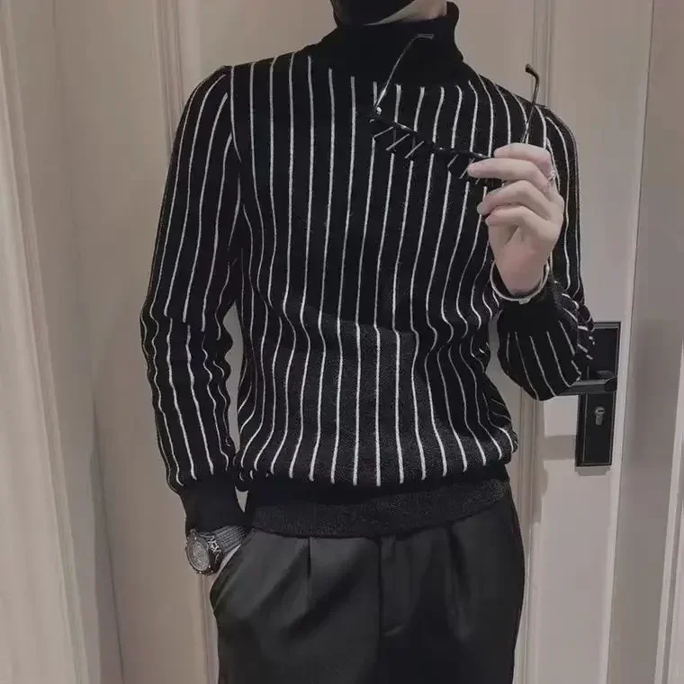 thumbnail image 1 of Suéter de punto negro de cuello alto para hombre, jersey de cuello alto liso a rayas, jersey de gran tamaño, productos más vendidos en 2024, 1 of 5