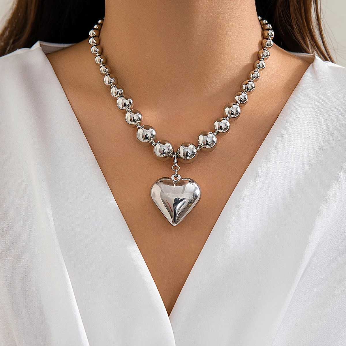 IngeSight.Z Punk Metal CCB Beaded Big Peach Heart Pendant