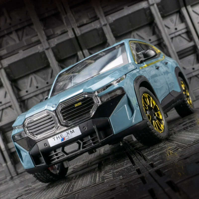 1:24 XM SUV 합금 스포츠카 모델 다이캐스트 금속 자동차 차량 모델 시뮬레이션 소리와 빛 컬렉션 어린이 장난감 선물