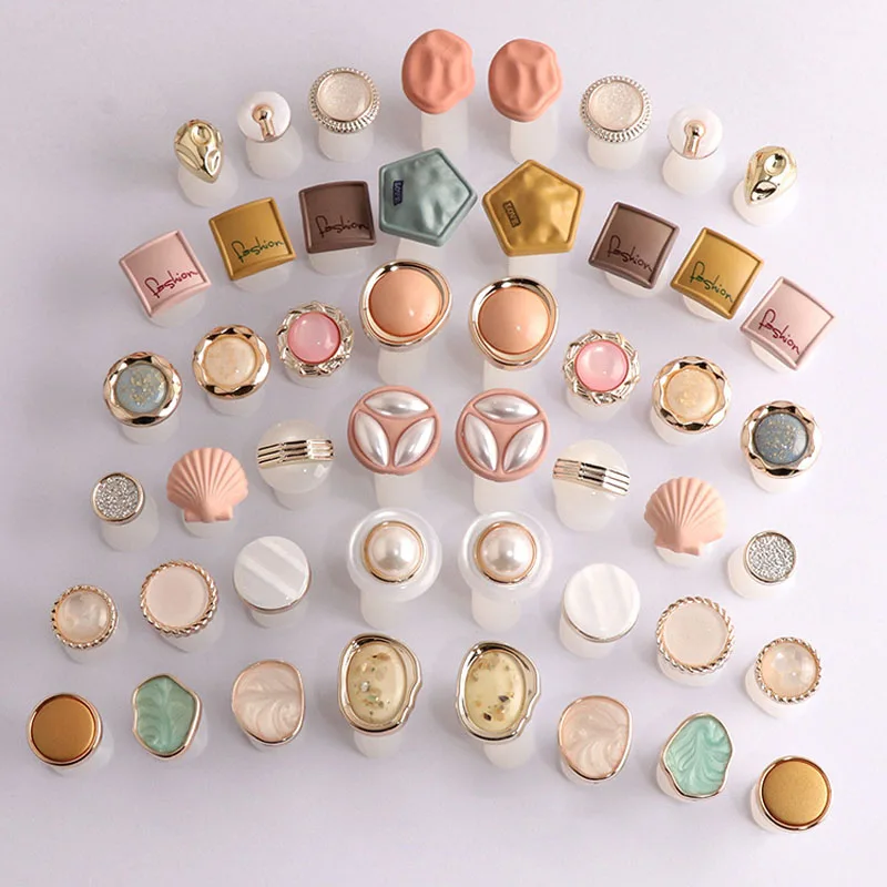 8Pcs Silicone Toe Separators Baroque Charming Pearls Design Foot Divider for Salon Manicure Pedicure Care Nail Art Tools