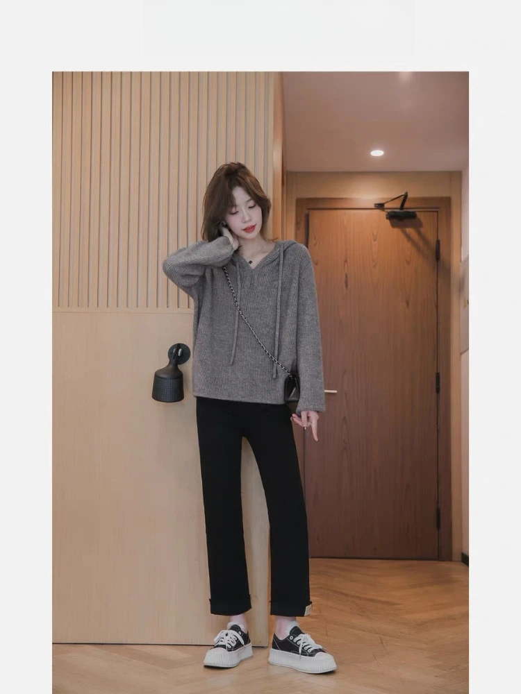 Hooded Sweater Women's Sweater 2025 Autumn and Winter New Fashion V-neck Loose Casual Solid Color Long-sleeved Knitted Top