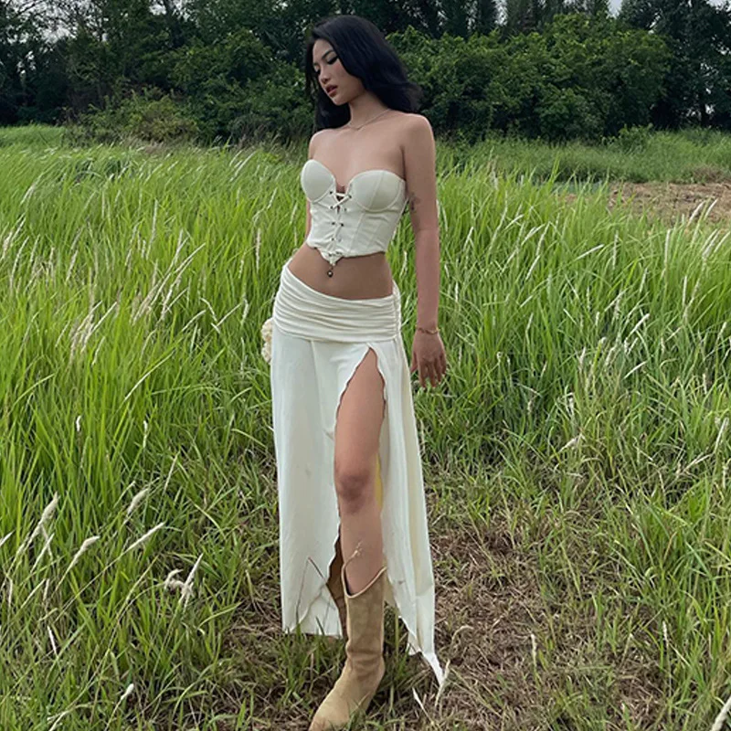 

Женский Универсальный комплект из жилета на бретельках с заниженной талией и юбки средней длины с разрезом